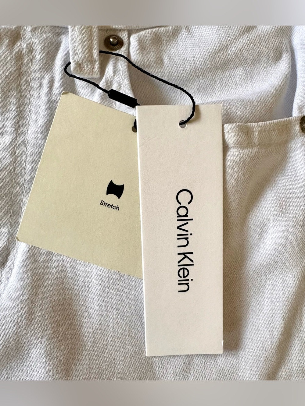 NWT Calvin Klein High Rise Flare Crop Jeans White Stretch Size 26 - Picture 7 of 16